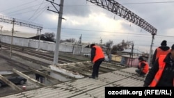 Toshkent viloyati Qibray tumanidagi “Toshkent-Sharqiy” aerodromi bazasida yangi xalqaro aeroport hamda poytaxtning sakkizta tumanidan o‘tuvchi 52 kilometrli yangi yer usti metrosi qurilishi o‘tgan yili boshlangan edi.